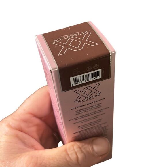 XX Revolution Glow Skin FauXXdation Foundation FX13.7‎ - Picture 5 of 5